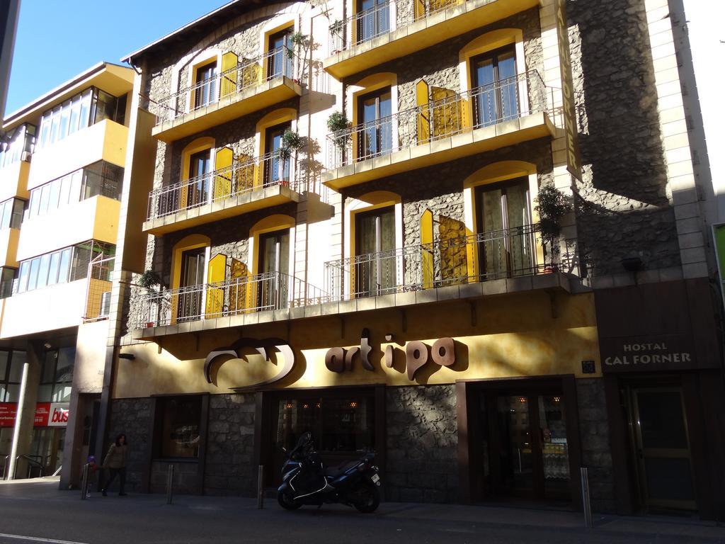מלון אנדורה לה ולה Hostal Cal Forner מראה חיצוני תמונה