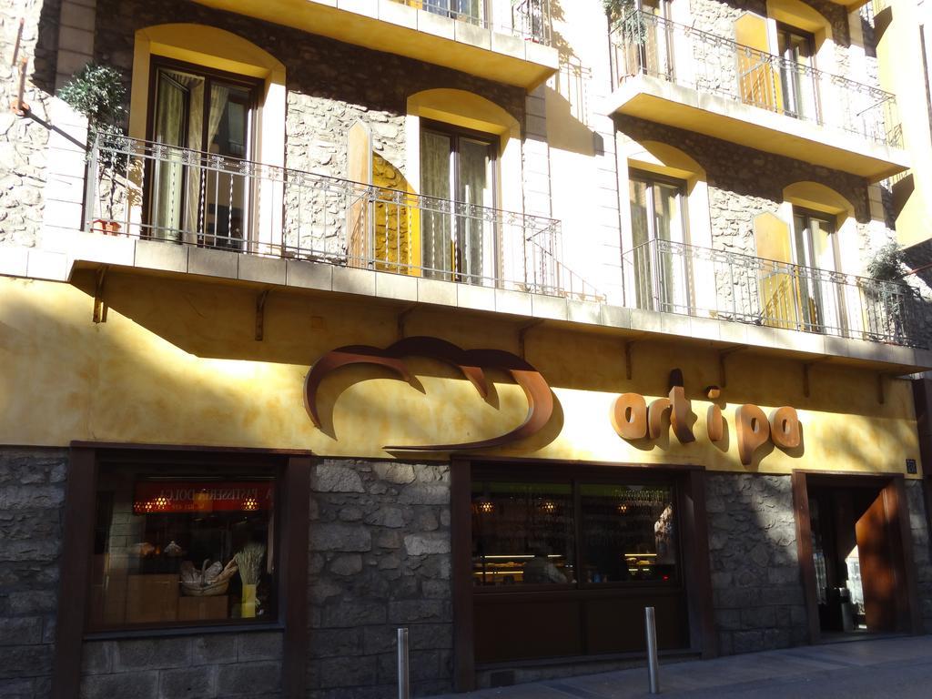 מלון אנדורה לה ולה Hostal Cal Forner מראה חיצוני תמונה