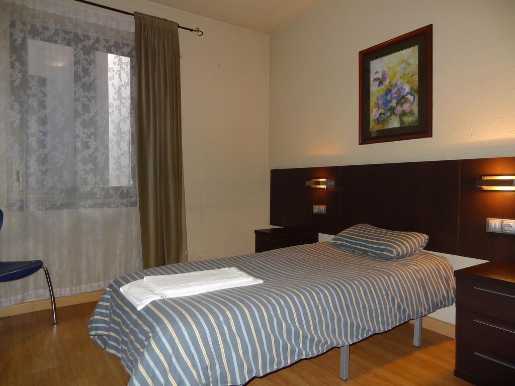 מלון אנדורה לה ולה Hostal Cal Forner חדר תמונה
